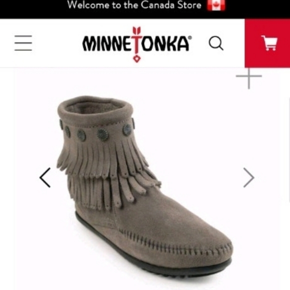 Minnetonka
Moccasin Boots - Picture 1 of 7